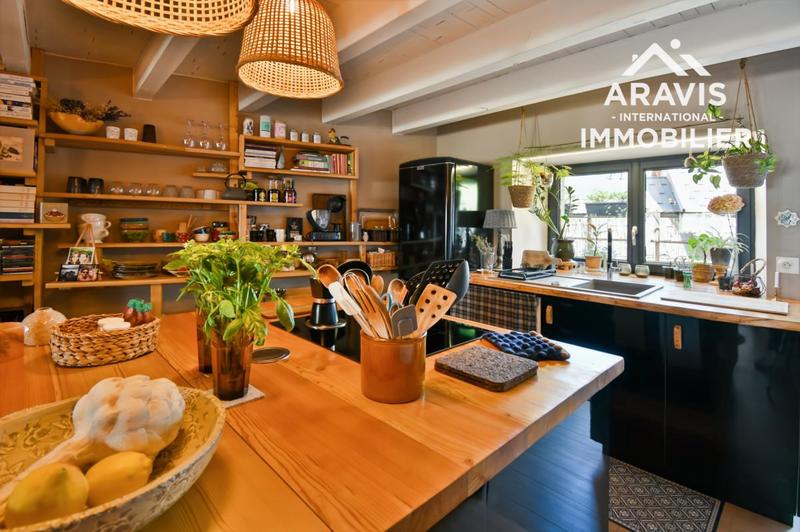 Maison - 86 m² - 4 pièces