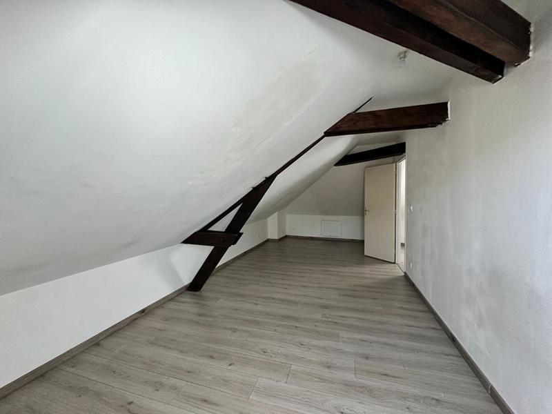 Maison - 86 m² - 5 pièces