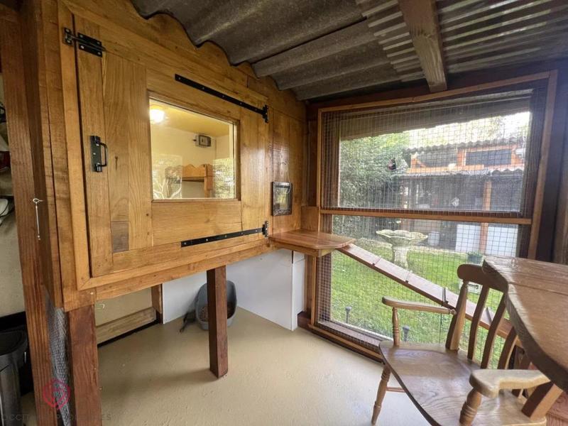 Propriété - 356 m² - 15 pièces