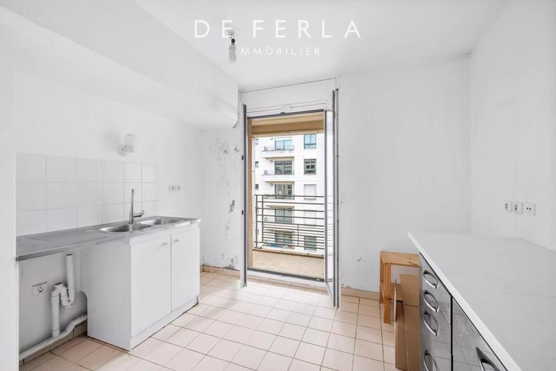 Appartement - 95 m² - 5 pièces