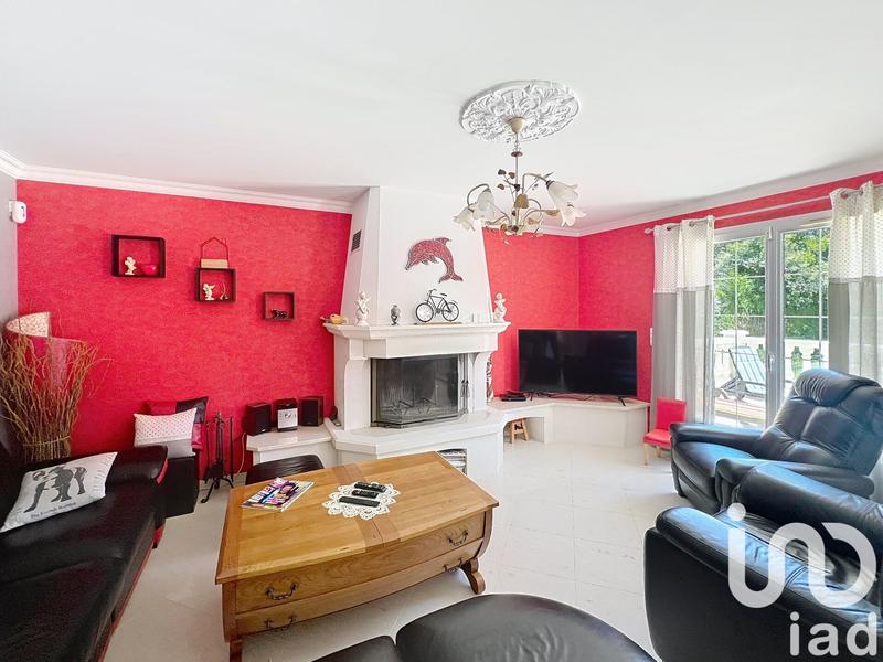 Maison - 281 m² - 10 pièces