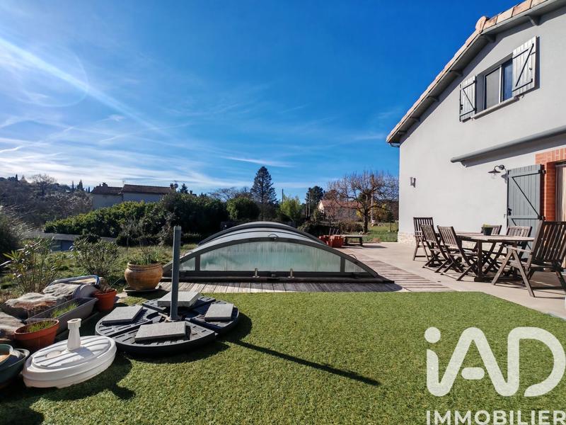 Maison - 107 m² - 5 pièces