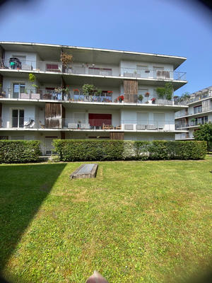 Appartement - 85 m² - 4 pièces