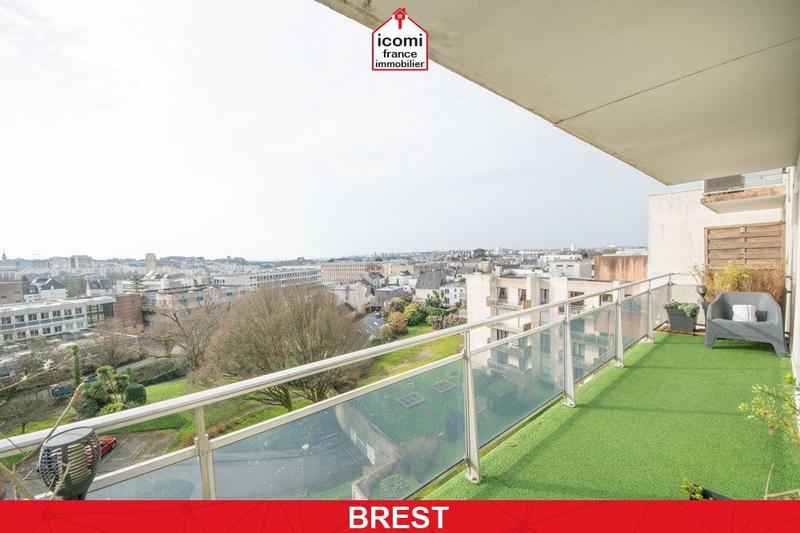 Appartement - 90 m² - 4 pièces