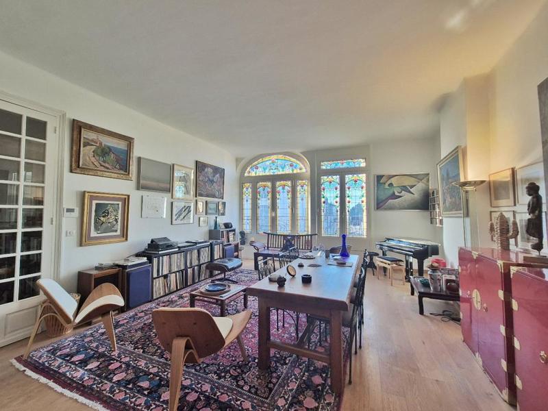 Appartement bourgeois - 190 m² - 7 pièces