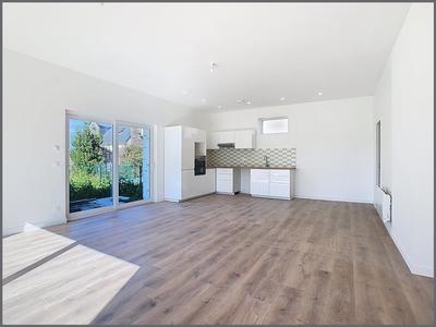 Maison - 106 m² - 5 pièces