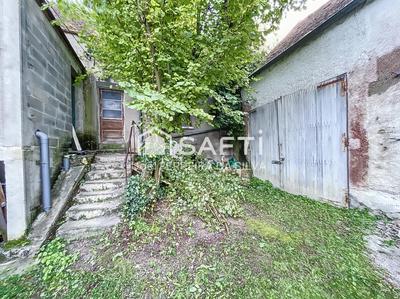 Maison - 95 m² - 6 pièces