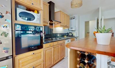 Appartement - 64 m² - 3 pièces