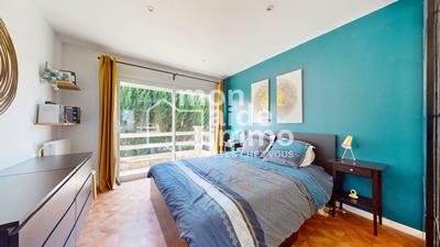 Maison - 183 m² - 6 pièces