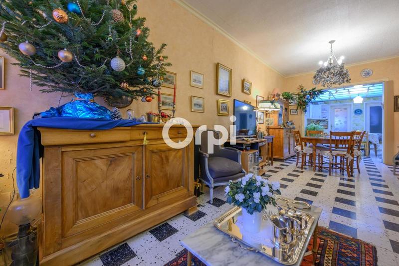 Maison - 99 m² - 4 pièces