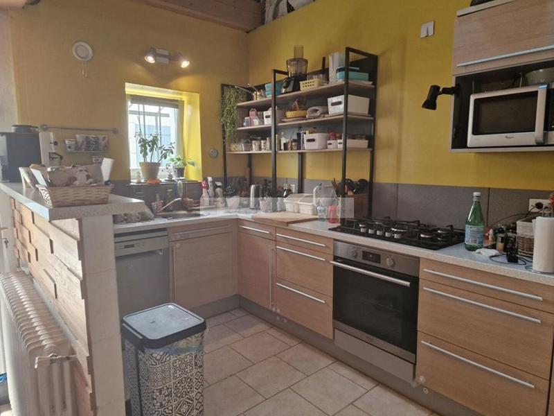 Maison - 208 m² - 9 pièces