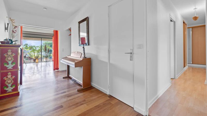 Appartement - 142 m² - 6 pièces