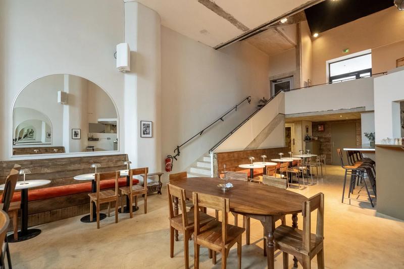 Local commercial - 180 m² - 1 pièce