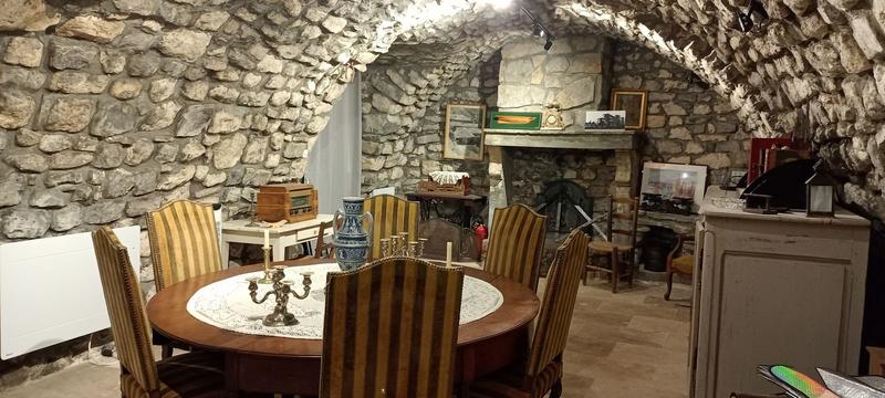 Maison - 141 m² - 7 pièces