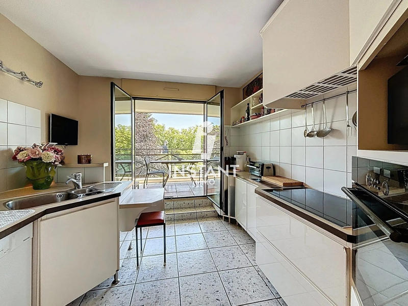 Appartement - 142 m² - 5 pièces