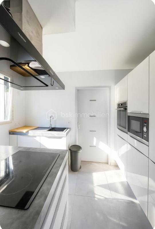 Maison traditionnelle - 120 m² - 6 pièces