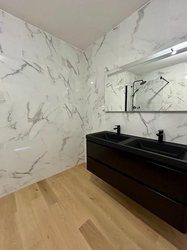 Appartement - 84 m² - 3 pièces