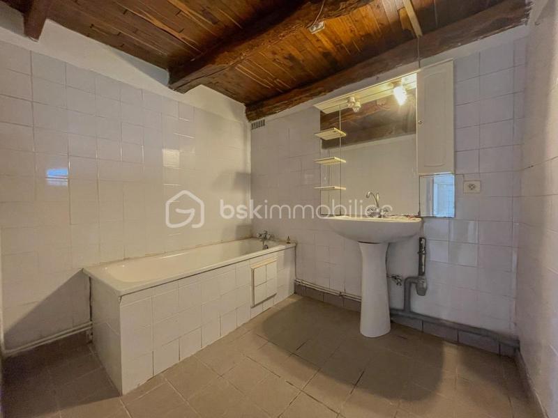 Maison - 152 m² - 7 pièces