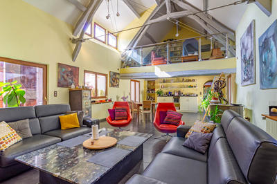 Maison - 300 m² - 8 pièces