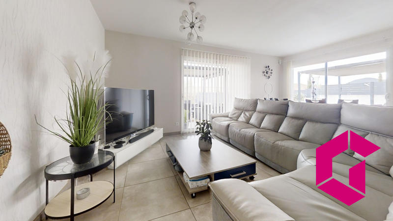 Villa - 102 m² - 5 pièces