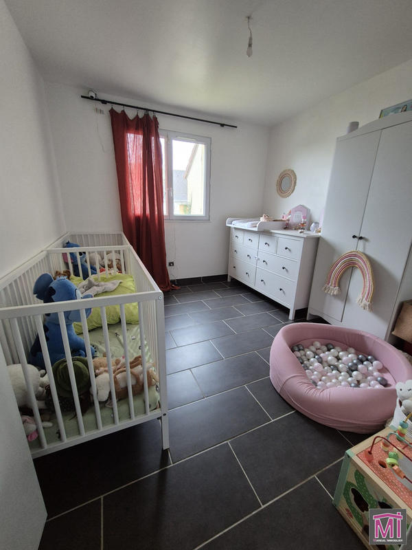 Villa - 90 m² - 5 pièces