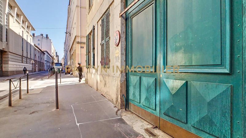 Appartement - 153 m² - 5 pièces