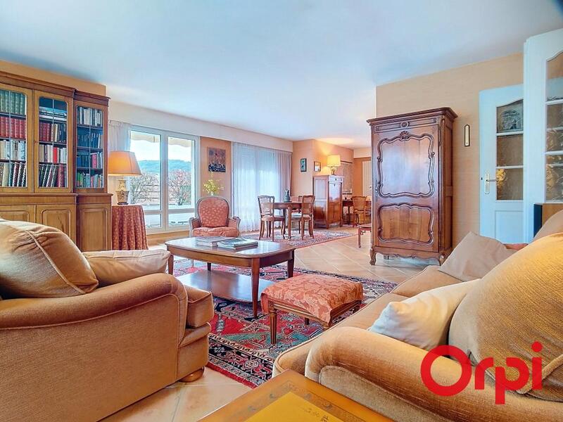 Appartement - 134 m² - 4 pièces