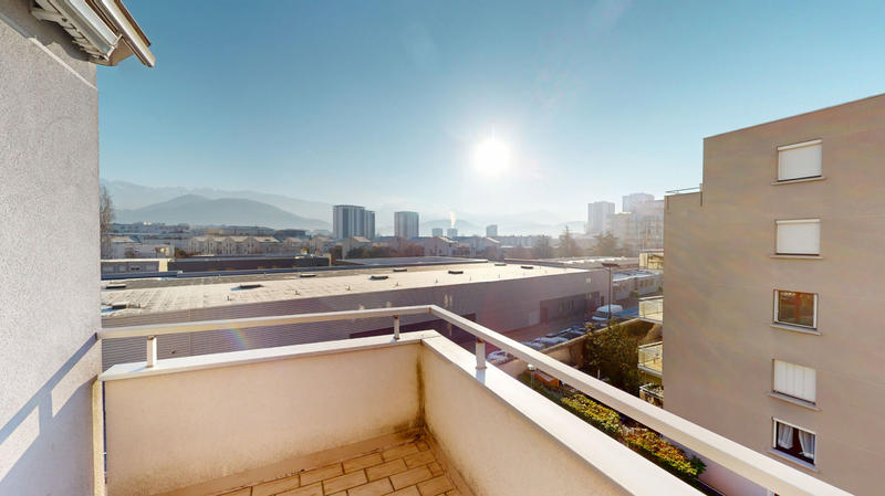 Appartement - 67 m² - 3 pièces