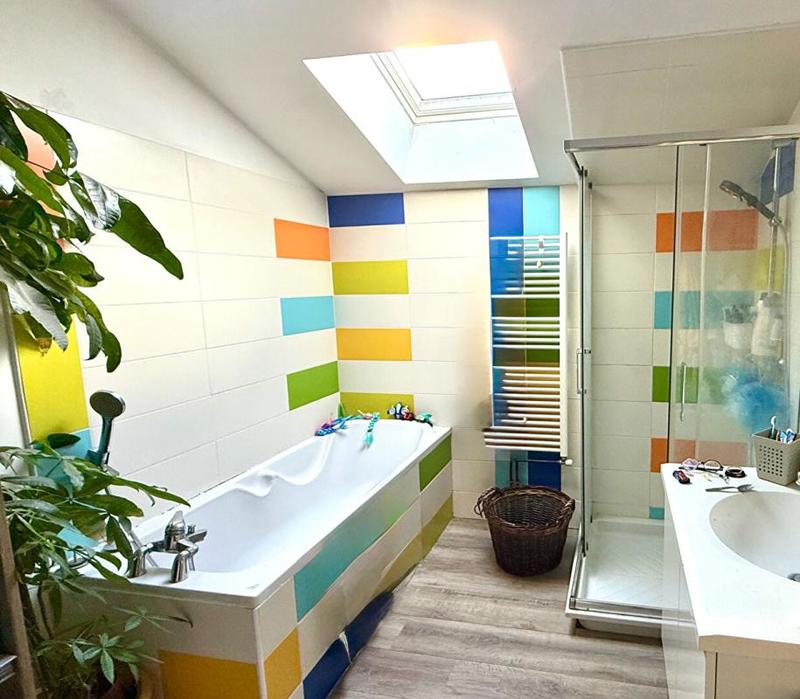 Maison - 195 m² - 6 pièces