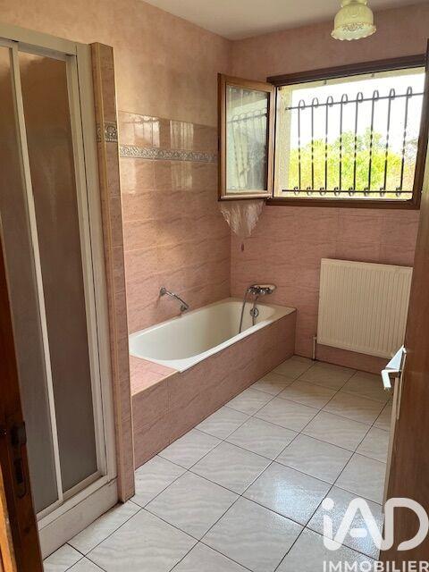 Maison - 142 m² - 5 pièces