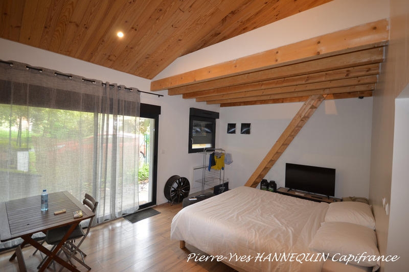 Maison - 187 m² - 7 pièces