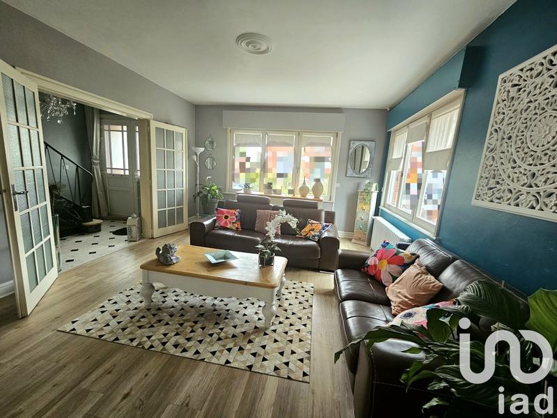 Maison - 180 m² - 7 pièces