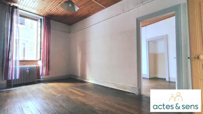 Appartement - 101 m² - 4 pièces