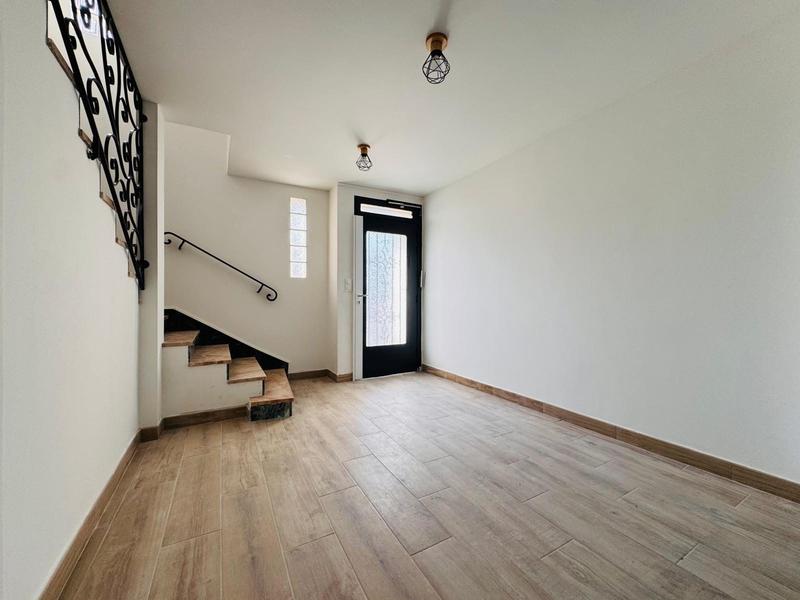 Maison - 137 m² - 5 pièces