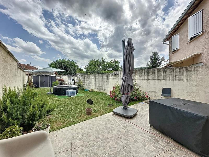 Maison - 110 m² - 4 pièces