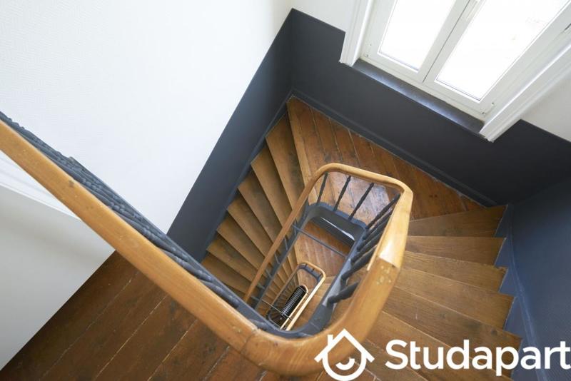 Chambre - 13 m² - 1 pièce