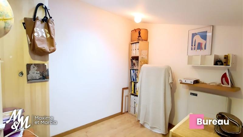 Maison traditionnelle - 105 m² - 6 pièces