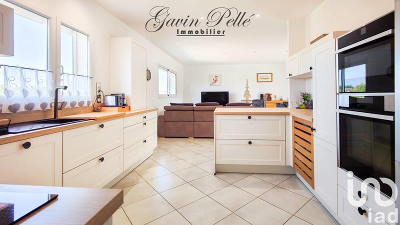 Maison - 142 m² - 6 pièces