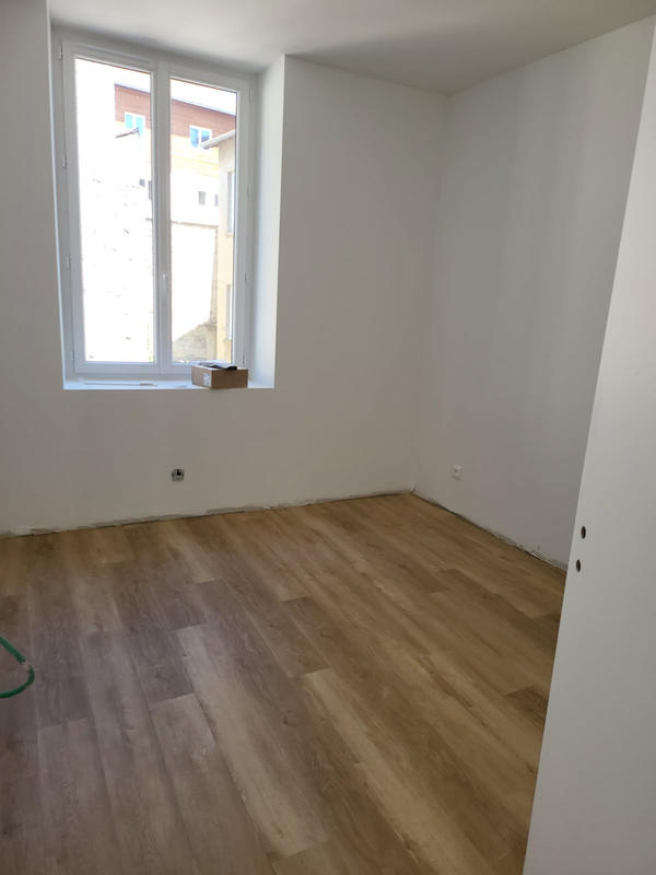 Appartement - 60 m² - 2 pièces