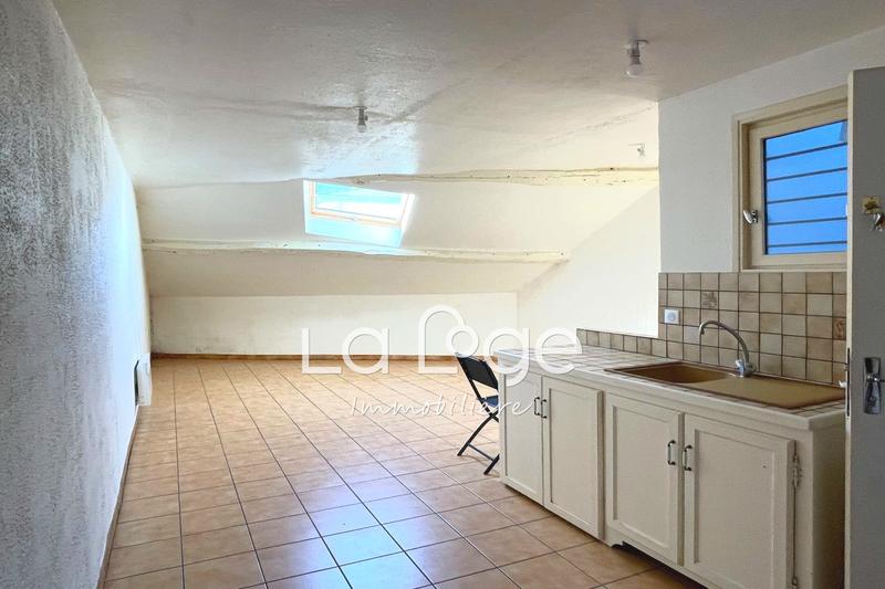 Local commercial - 200 m²