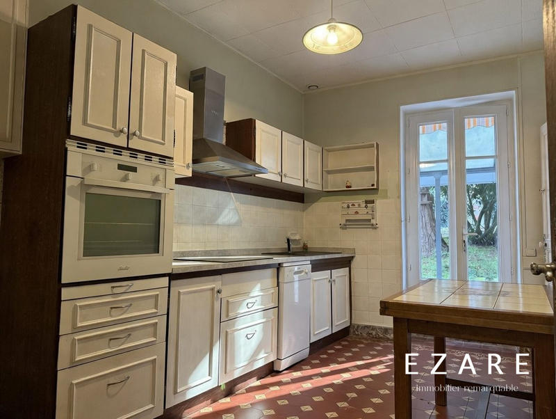 Maison ancienne - 121 m² - 7 pièces