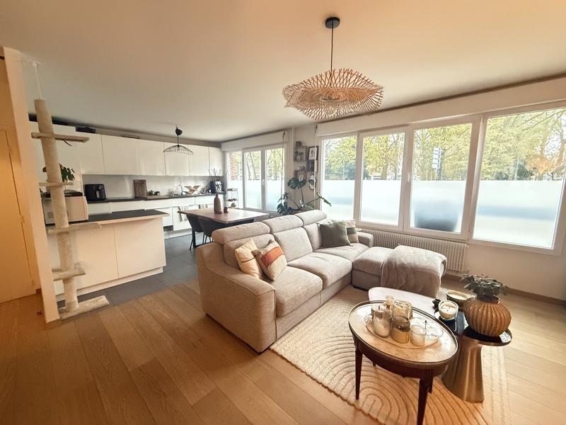 Appartement - 79 m² - 4 pièces