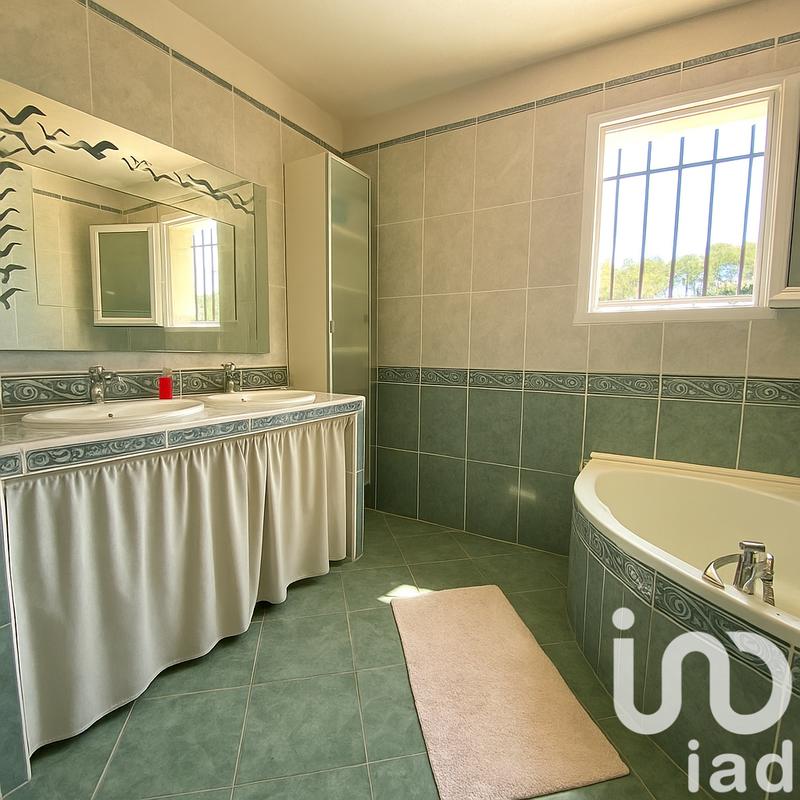 Maison - 195 m² - 8 pièces