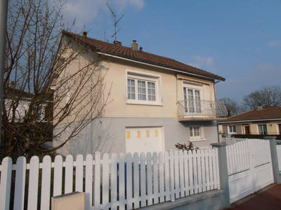 Maison - 89 m² - 5 pièces