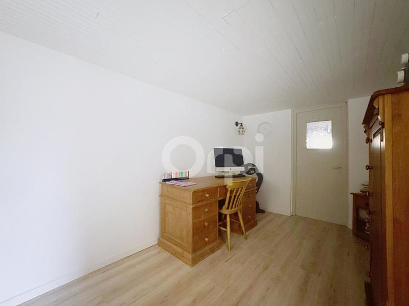 Maison - 93 m² - 5 pièces