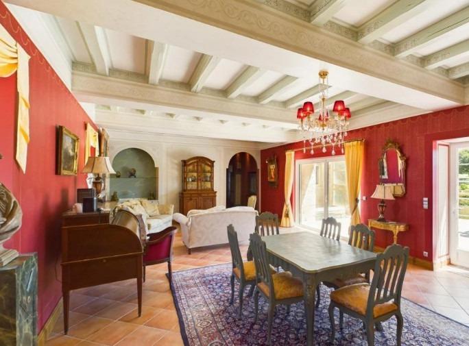 Manoir - 550 m² - 20 pièces