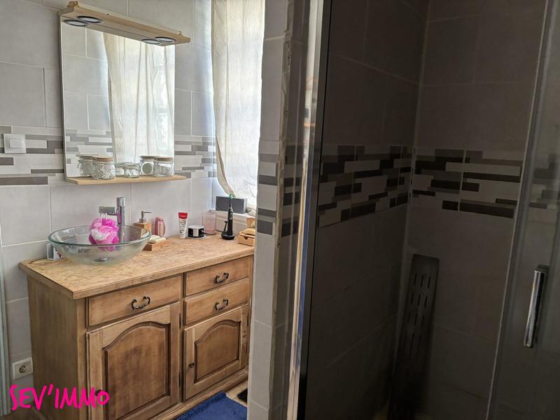 Maison - 118 m² - 8 pièces