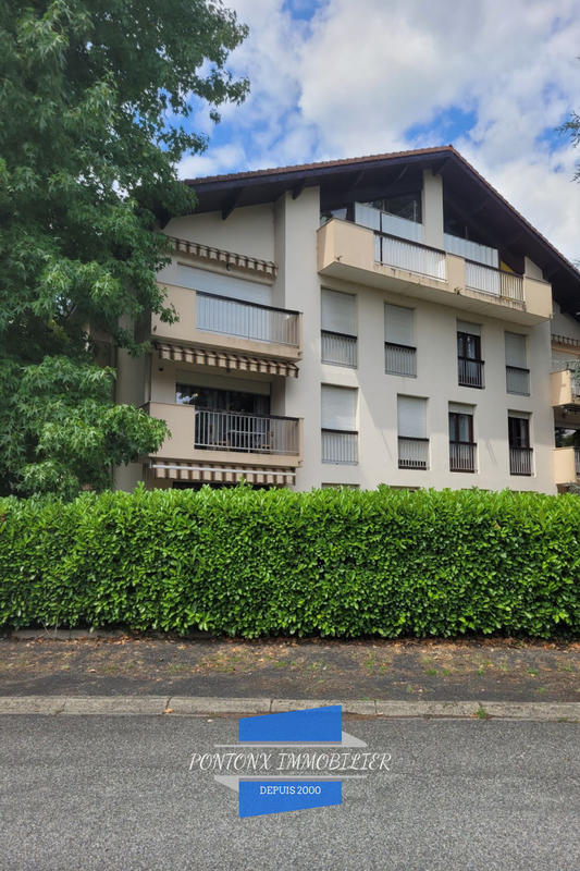 Appartement - 83 m² - 3 pièces