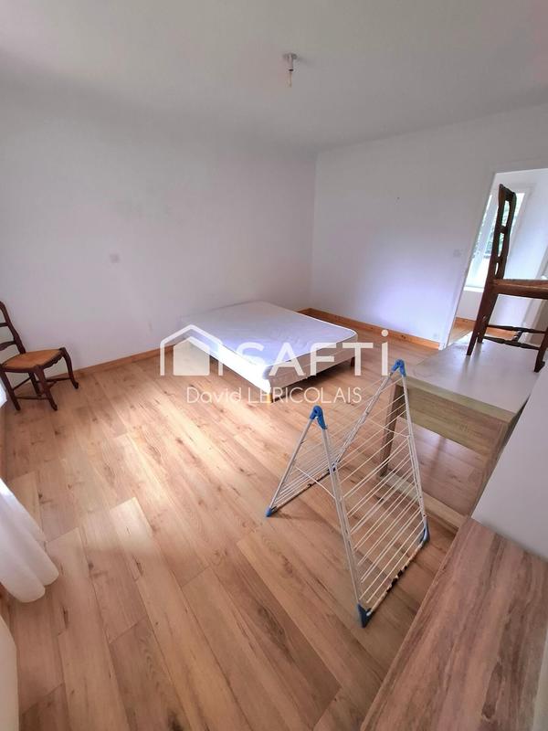 Maison - 335 m² - 24 pièces