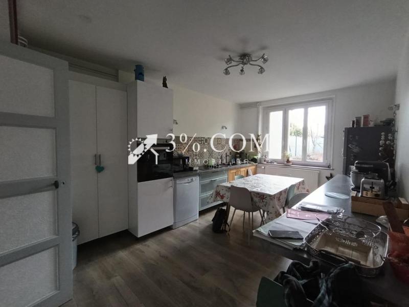 Maison - 96 m² - 7 pièces